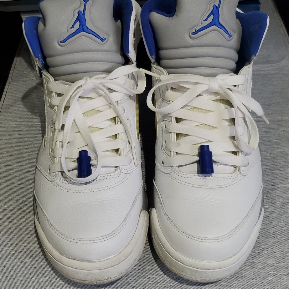 Air Jordan 5 Retro White and Sport Royal Sneakers Size 9.5 U.S. W/ Box
